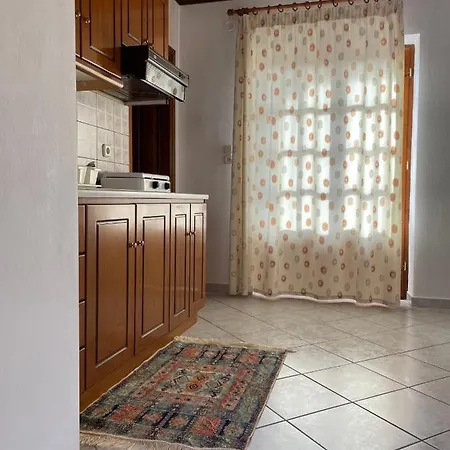 αγναντεμα 公寓式酒店 3*