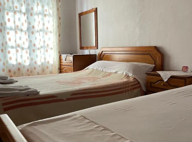 Aparthotel αγναντεμα 3*